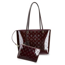 Kabelka Louis Vuitton Long Beach MM M90475 Monogram Vernis