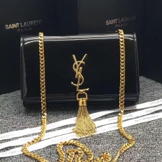 YSL kabelka s řetízkem a střapcem 22 cm, lakovaná kůže, černá