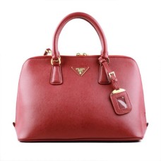 Prada 0812 taška s červeným křížem
