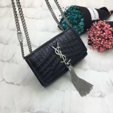 YSL kabelka s řetízkem a střapcem 17 cm, krokostříl, černá, stříbrná